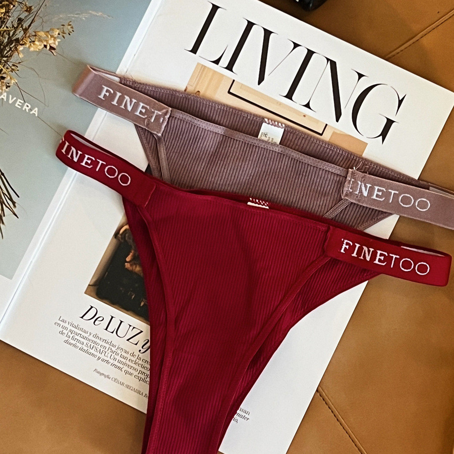 Pakaian Dalam Bikini Segitiga Katun Bergaris dengan Tali Tipis Bernapas