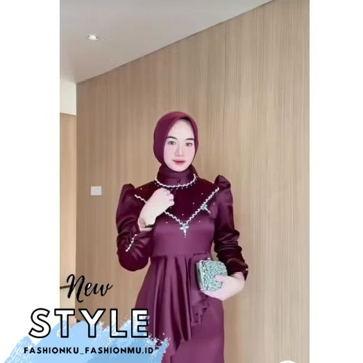 READY Gaun Lebaran Satin Dress Lebaran Satin Duyung Mutiara Rumbai Maroon Realpict Gamis Lebaran Dre