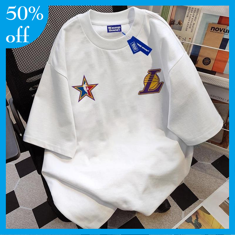 Baju Kaos Unisex Couple, Logo Mewah dalam Desain, Gaya Fashion OOTD Hits Pacar, Baju Viral dan Nyama