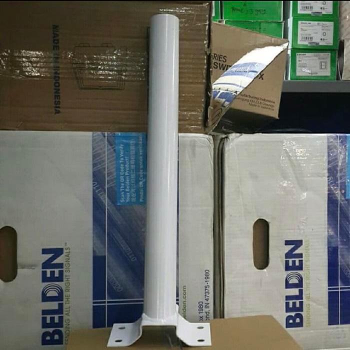 Tiang Lampu jalan solar cell cobra tiang pipa besi PJU solar panel