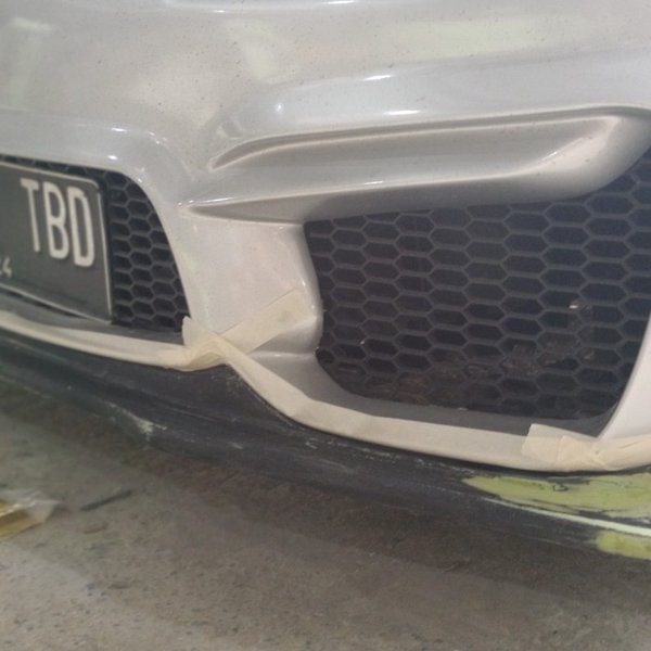cicilan 0% lips BMW e90 m4
