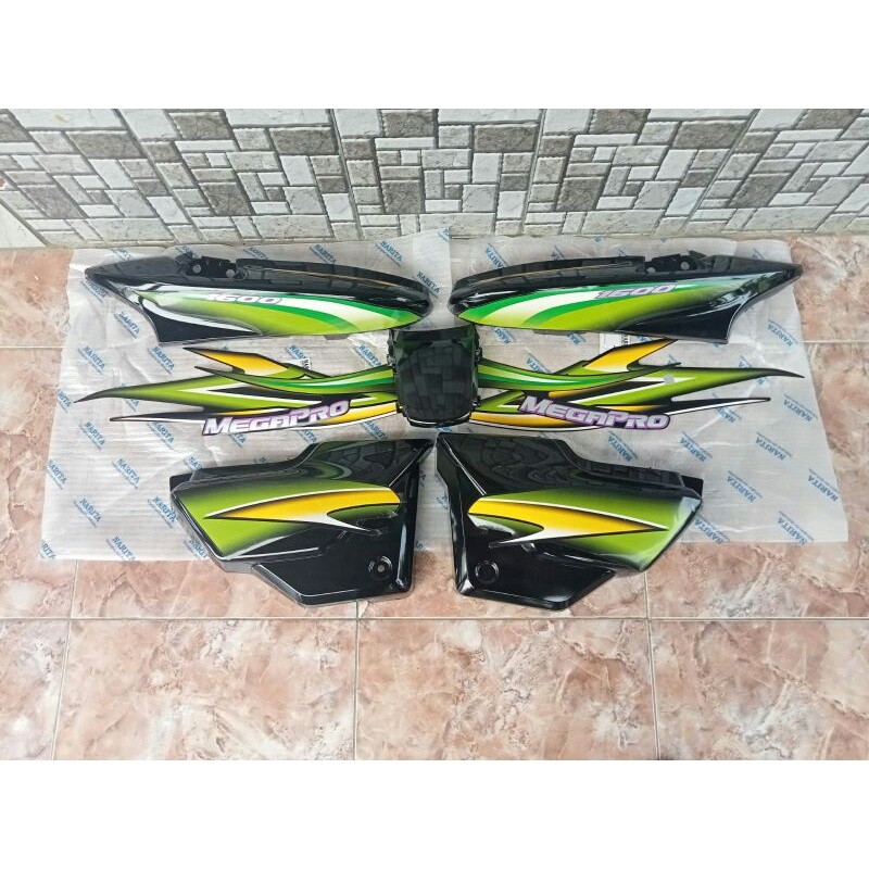 COVER BODI SET MEGAPRO LAMA MEGAPRO HIU