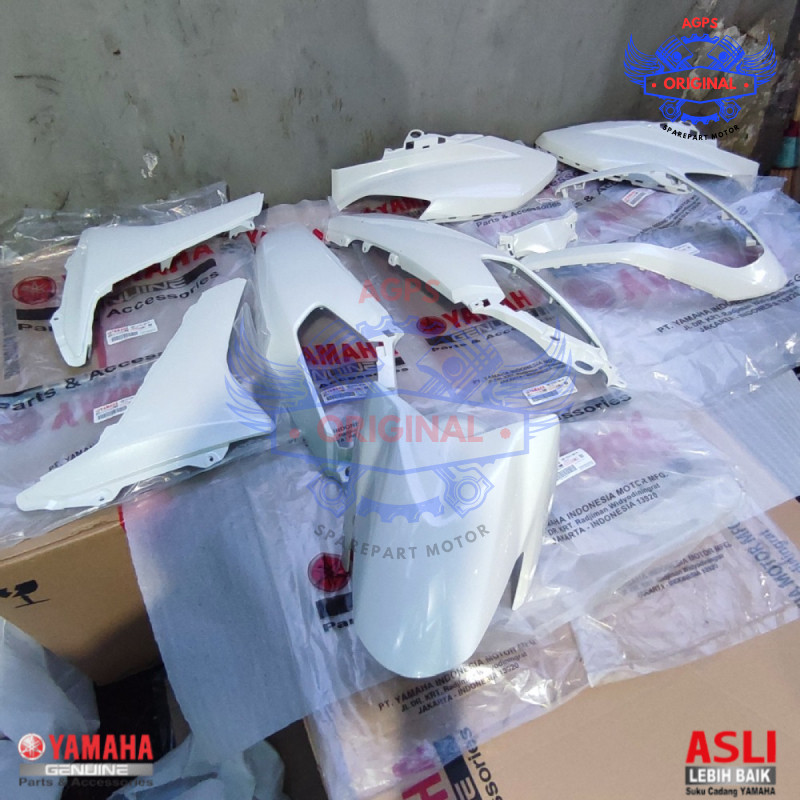 FULL SET BODY HALUS NMAX N MAX OLD 2016-2019 PUTIH ORIGINAL YAMAHA