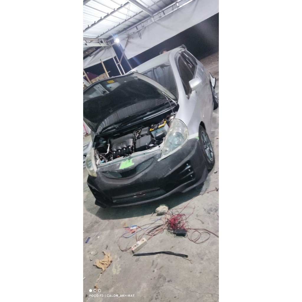 Bodykit Bemper Jazz 2005-2008 Gd3