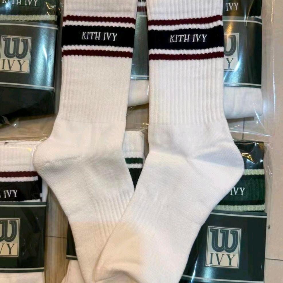 wilson kith ivy socks kaos kaki handuk kaoskaki olah raga white Wilson kith ivy putih strip