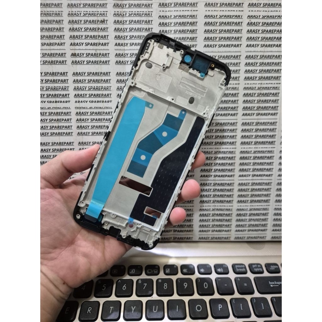 Midel Frame Tatakan Lcd Dudukan Lcd Infinix Hot 60i X6728