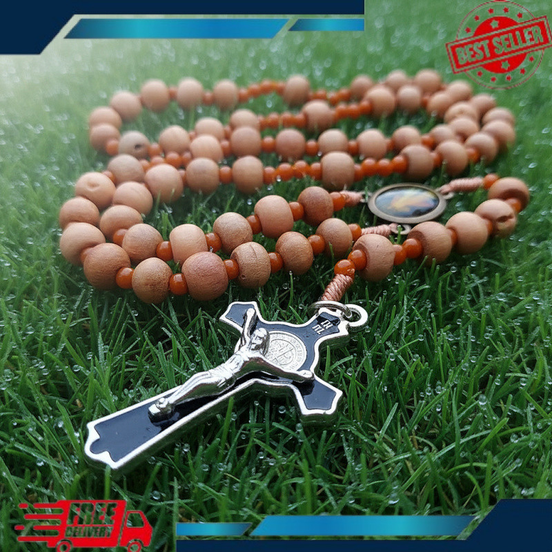 Kalung Rosario Cendana 77 Bapa Kami Kayu 8mm Katolik Aksesoris Souvenir Salib Pria Wanita Tali Murah