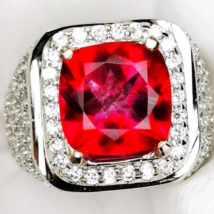 Batu permata natural Red 1 topaz beserta memo