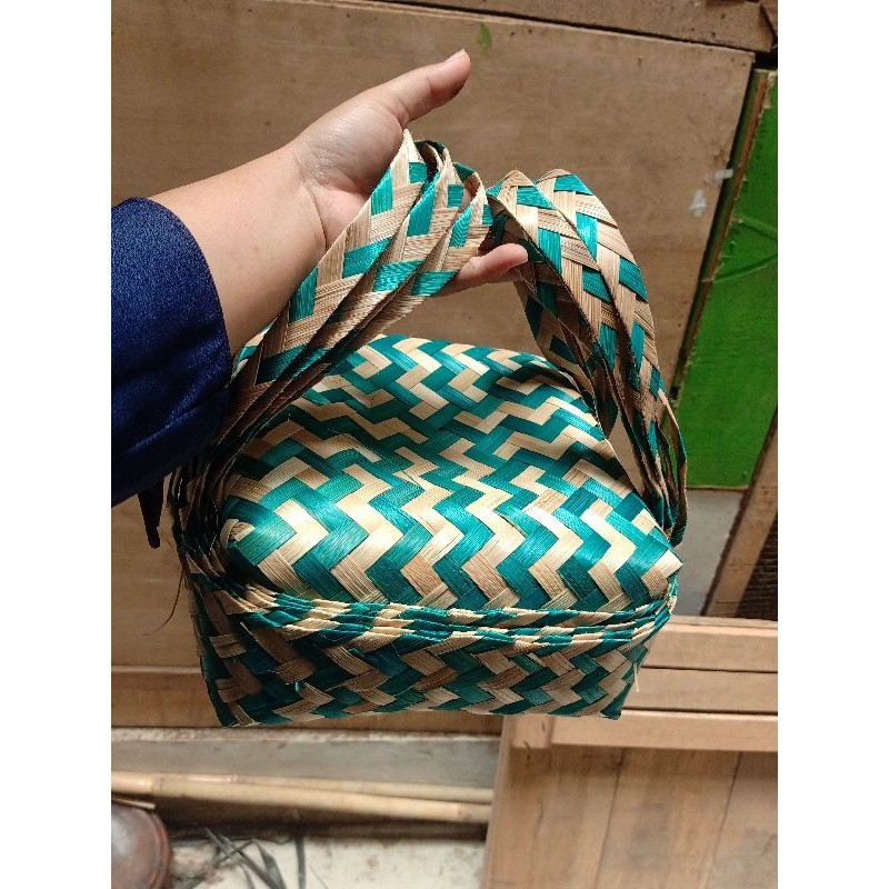 Besek Jinjing 18X18 20X20 Besek Warna Warni Besek Zigzag Besek Cangking Besek Souvernir Besek Gagang