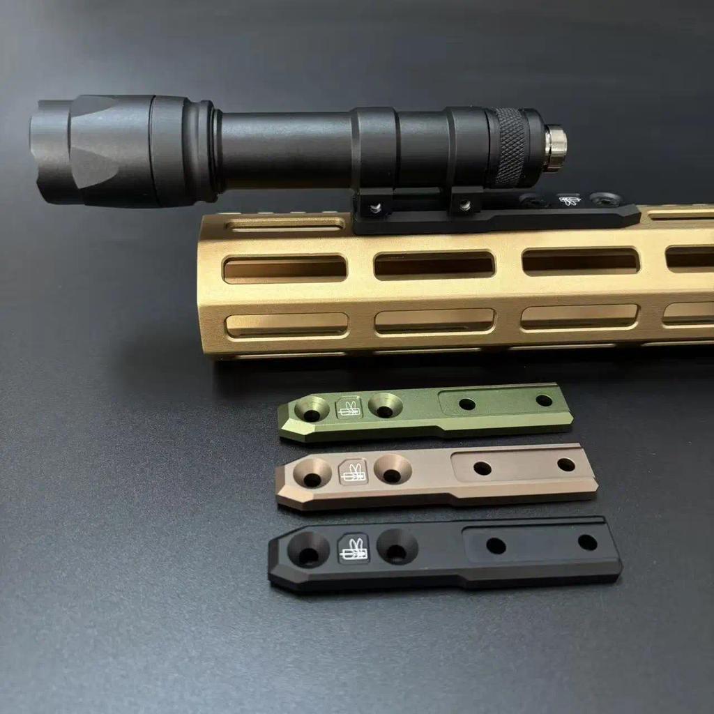 Tactical SF M300 M600 Flashlight Mount Scout Light Vertical CNC Aluminum Mount Fit MLOK Keymod   PL 