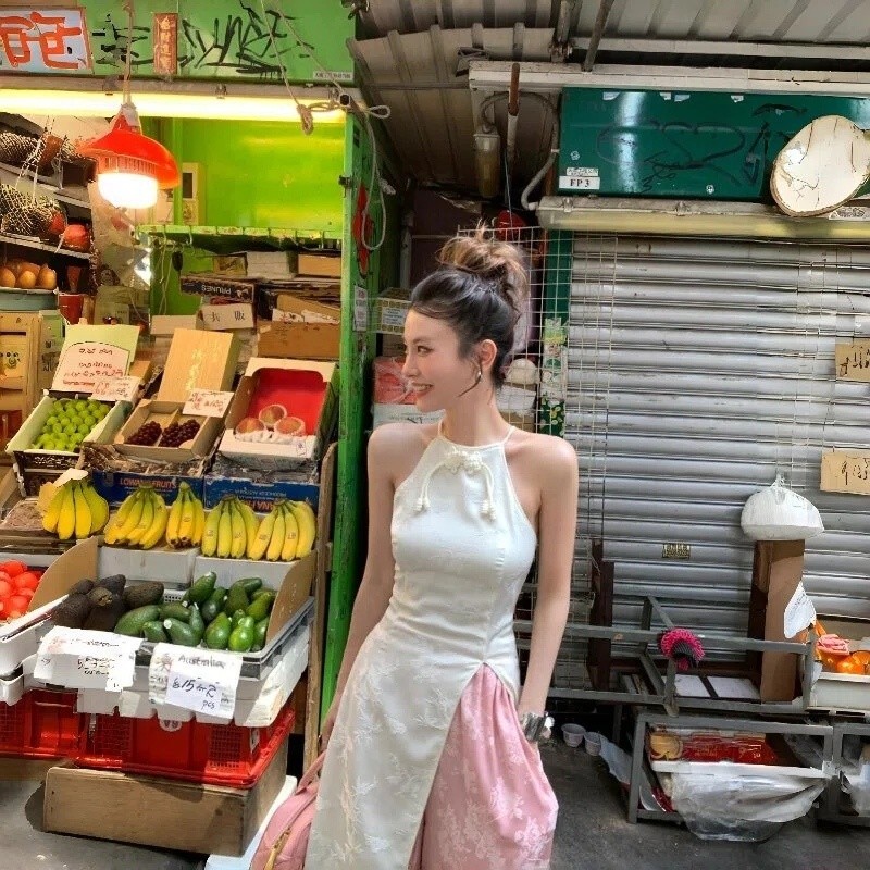 Setelan Wanita Chinese Style Halter Brokat Bunga Celana Kulot Panjang Elegan Slim Fit