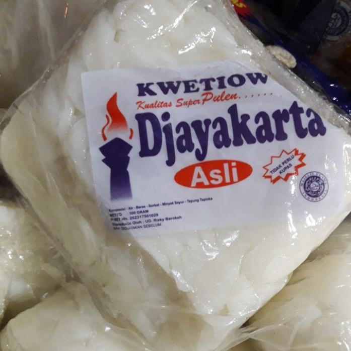Kwetiau Mentah