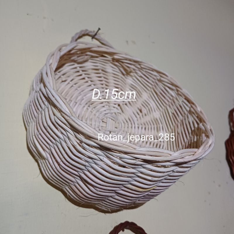 ReadyVas Dinding Gantung Rotan diameter 15cm & 9cm,pot rotan dinding