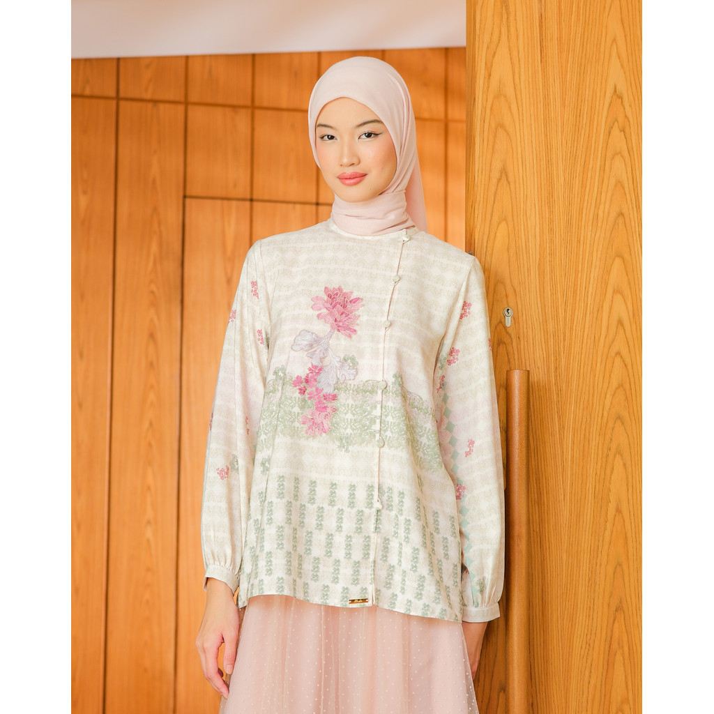 Muda Official | Signature | Printing Blouse | Atasan | Dillenia