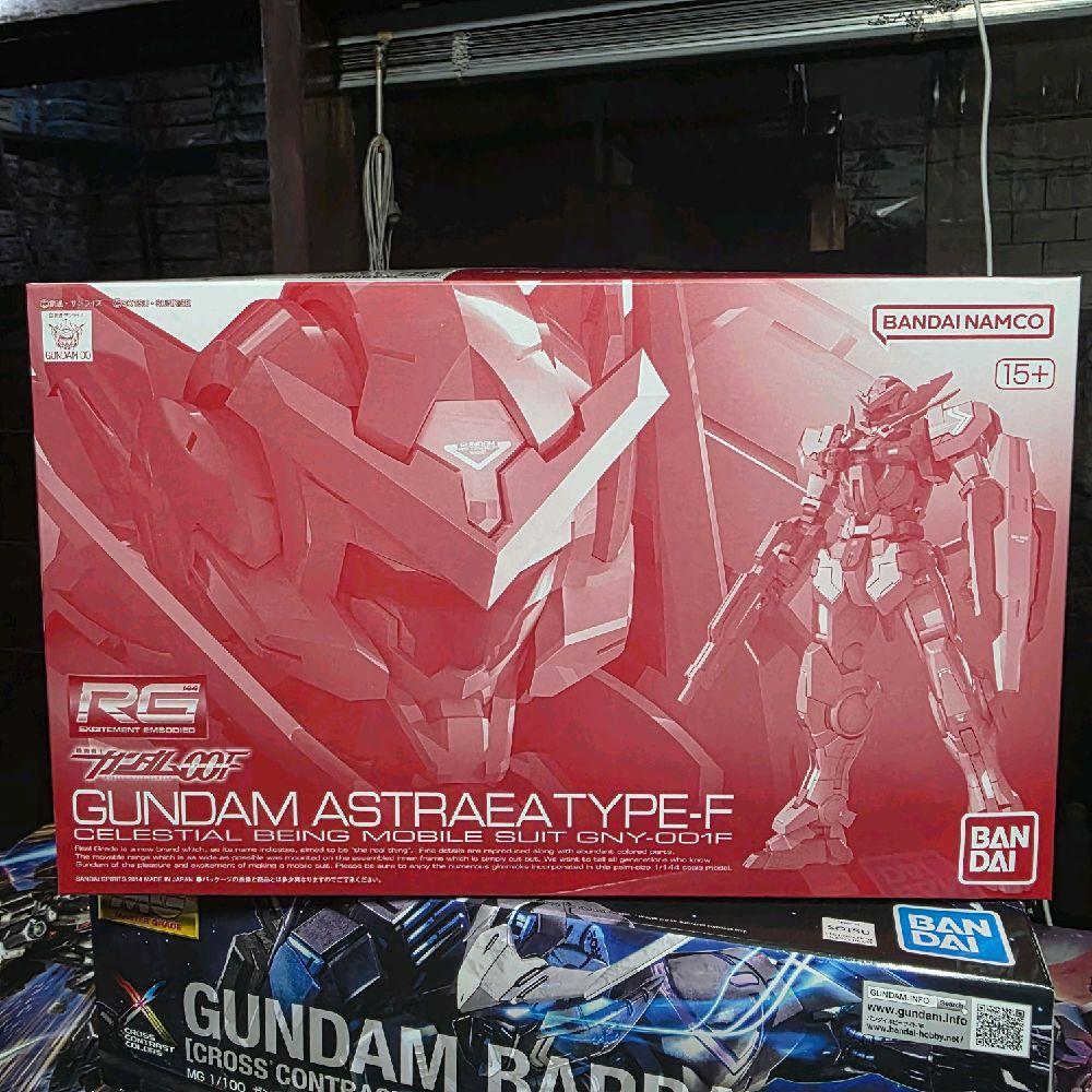 RG GUNDAM ASTRAEA TYPE F PREMIUM BANDAI