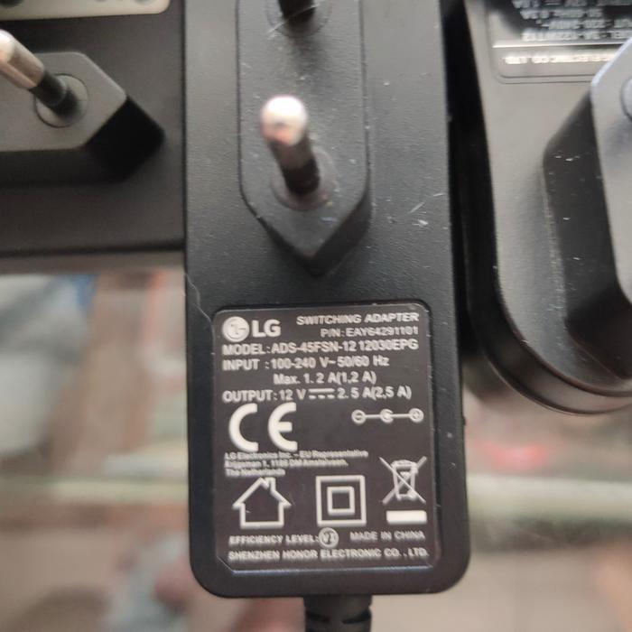 (Konstrux) adaptor 12v 2A - LG - 2.5A
