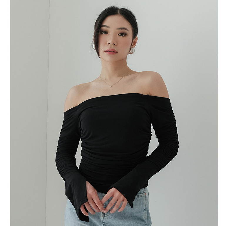 FTSL Haeun | Blouse Off Shoulder Wanita Lengan Panjang - Baju Hitam Elegan Ruched Body Fit | Ukuran 