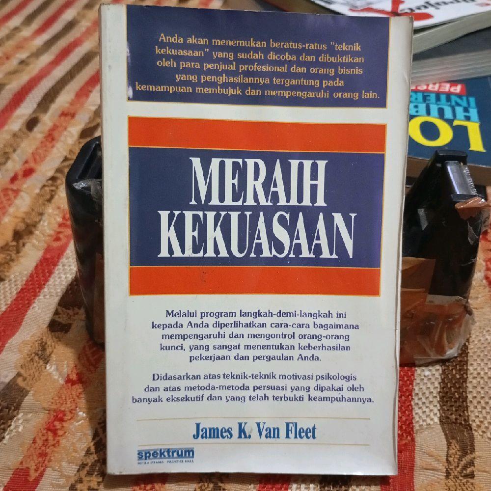 Meraih kekuasaan by James k. Van fleet