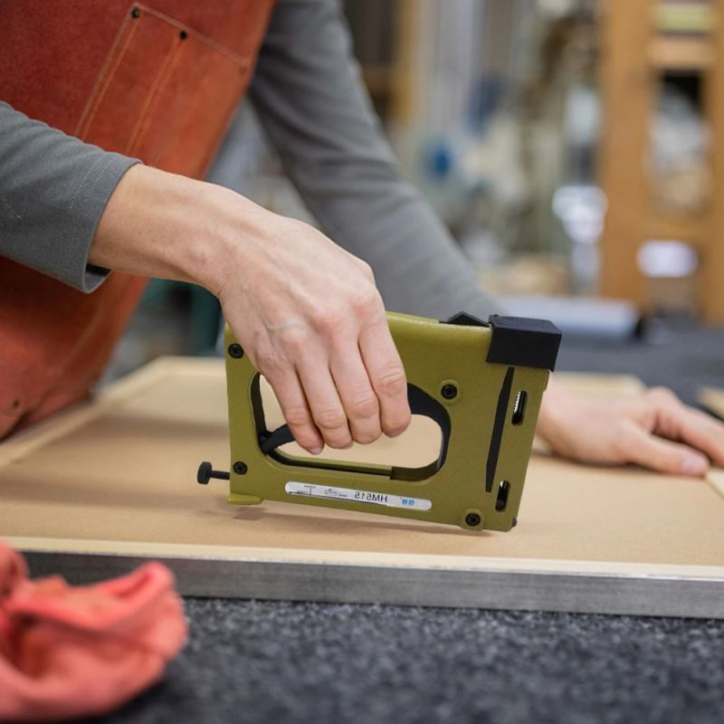 Staple Gun HM515 Manual Nail Gun Dengan 500pcs Nail Untuk Vigura Frame Bingkai Foto Kayu Alat Tukang