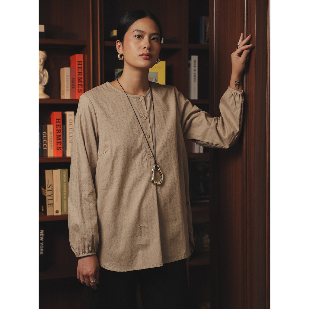 EXPAND Naeva Blouse | Kemeja Wanita - Atasan Lengan Panjang