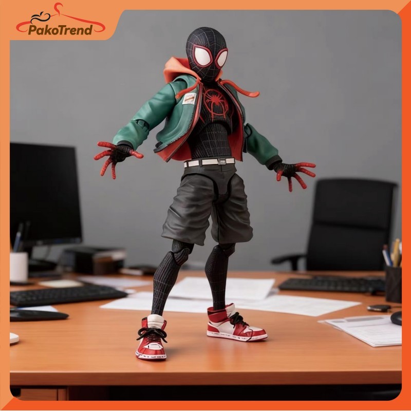 Action Figure Spiderman Miles Morales Spider Verse Fleksibel Sentinel SV Peter Parker Mafex Koleksi 