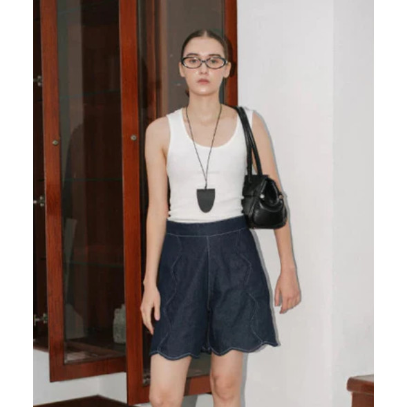 Katya Scallop Short Denim Pants Dark Blue - The Auctus