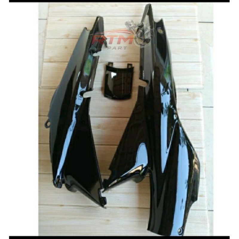 cover bodi body samping supra x lama / supra fit lama