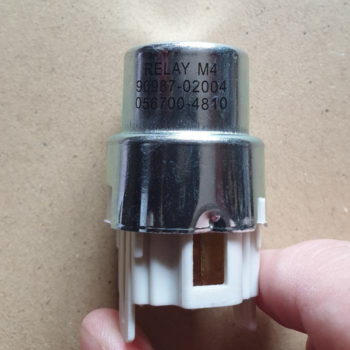 Relay Kijang kaki 4 90987-02004 m4 berkualitas
