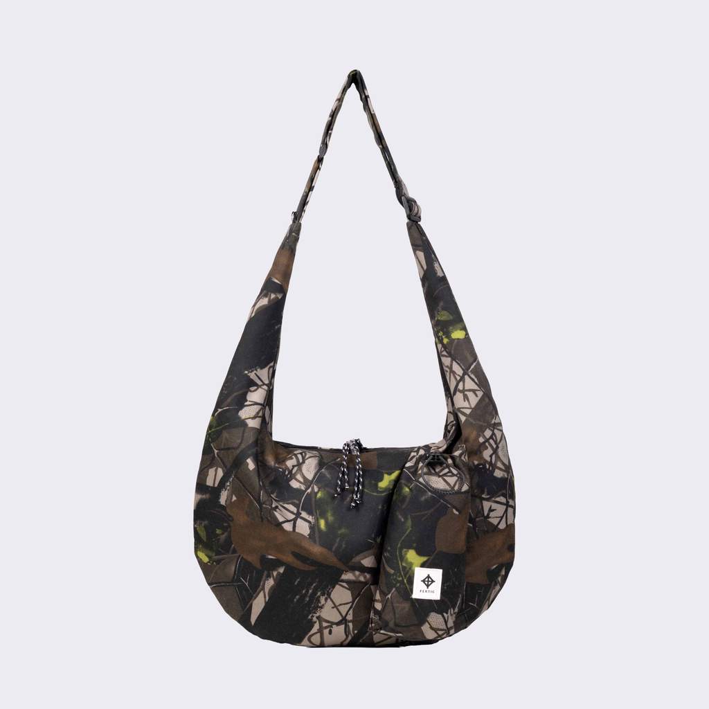 Fertig - Maison Tubular 1.0 Woodland Sling Bag - Tas Selempang Camouflage Realtree Pria Wanita Muat 