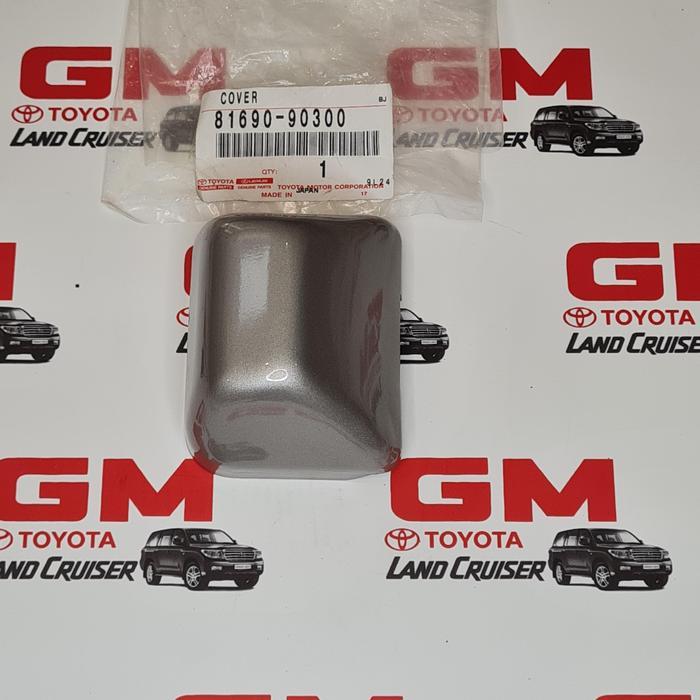 cover lampu plat nomor hardtop FJ40 BJ40 Orisinil 81690-90300