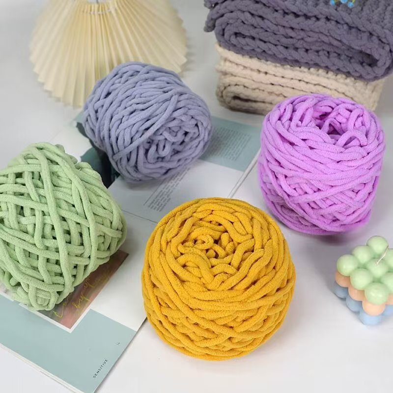 Benang Rajut Chenille / Chenille Yarn / Benang Rajut Handuk Import 1 Ply Benang Rajut Chenille Chunk