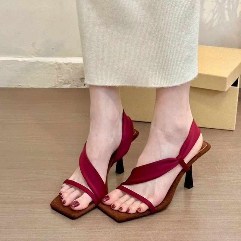 [Tayunji] Vintage hot girl gaya persegi velvet dengan tumit tinggi, sandal wanita Korea, sandal