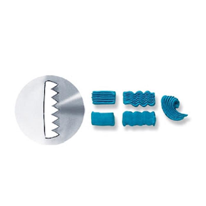 Pastry Tip Spuit Kue – Nozzle Alat Hias Kue Stainless Steel Dekorasi Cake & Cupcake Merk Sanneng SN7