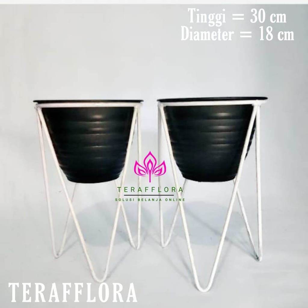 STANDING RAK POT 1 SET/RAK POT TANAMAN/RAK POT BUNGA BESI/RAK POT HIAS TANAMAN