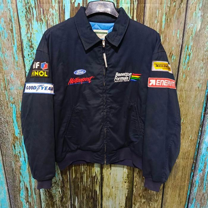 Jaket Bomber Cwu pria BENETTON Size XL tebal keren bagus mulus