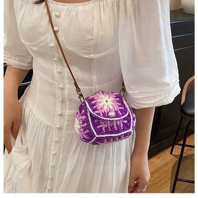 Tas mini wol anak-anak, tas selempang rajutan crochet buatan tangan untuk anak perempuan