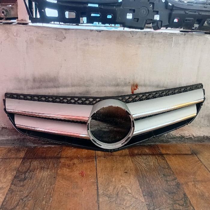 Grille Grill Mercy Mercedes Benz E250 W207 coupe 2013
