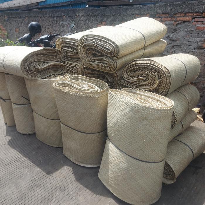 tikar pandan 150x200 putih anyaman halus - 120x180