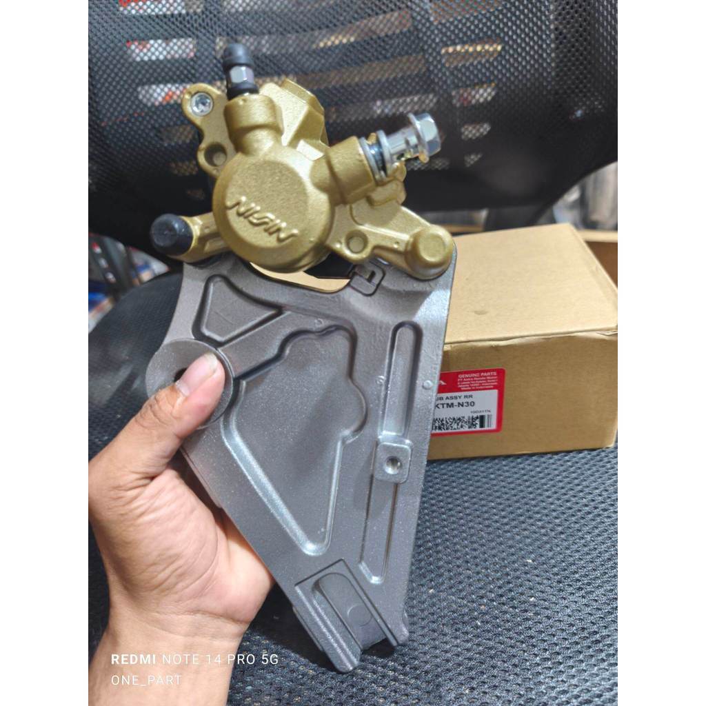 Kaliper Belakang+Breket Honda Supra X 125 Fi, Supra X 125 Helm In, Blade 125 Fi KTM