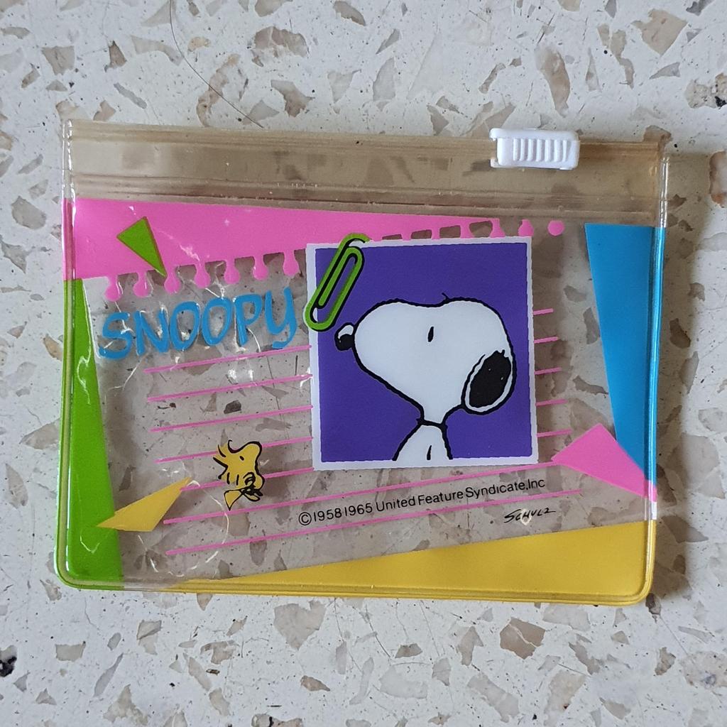 dompet plastik kecil snoopy preloved second bekas minus