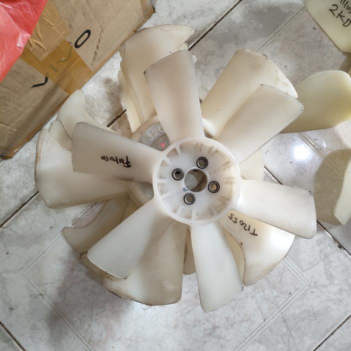 kipas radiator futura carry t120ss injeksi - t120ss GOODS