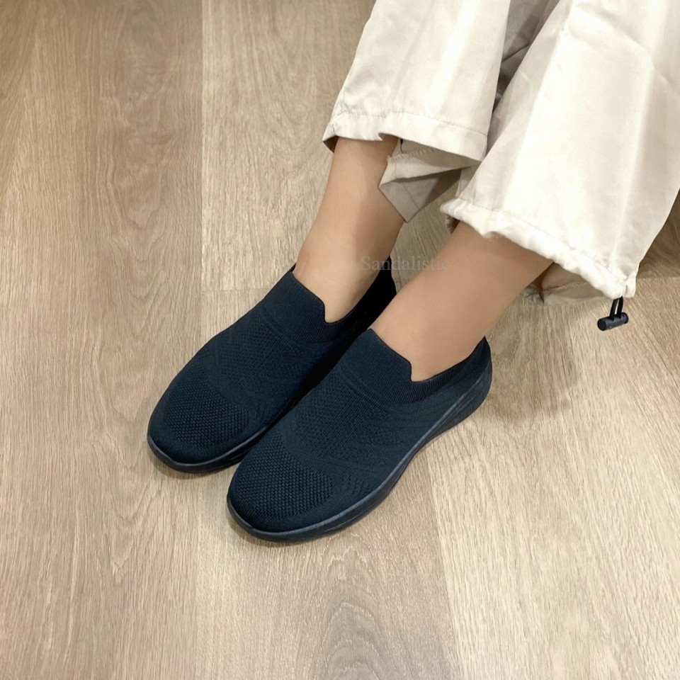 SANDALISTIC Lex Women Slip On Sneakers || Sepatu Slip On Wanita || Sepatu Slip On Full Black Wanita 