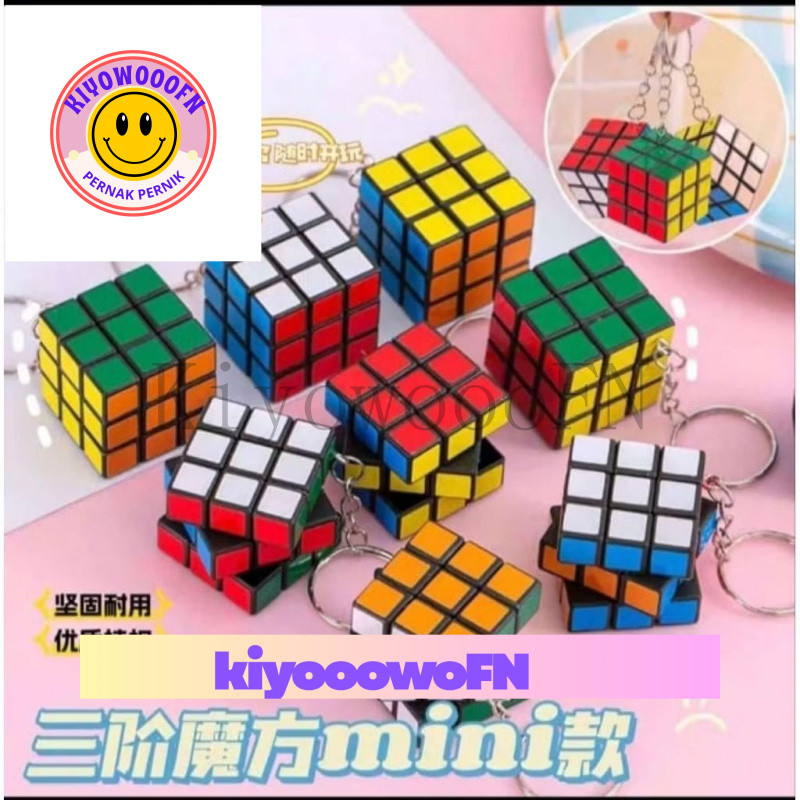 Gantungan Kunci Rubik Mini 3x3 Desain Unik Warna Cerah Mini Ringan