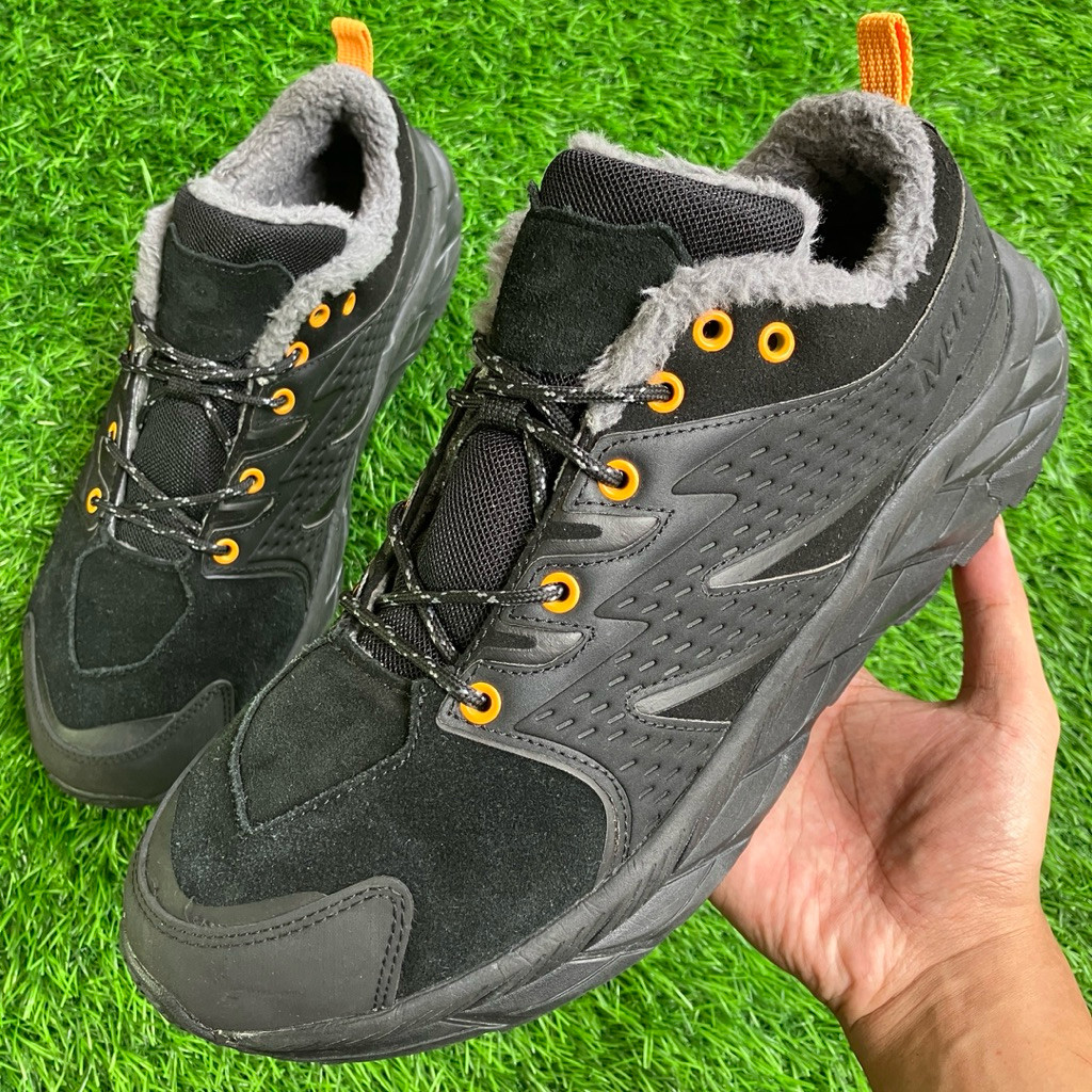 Sepatu Gunung MARMOT Black Leather Trail Running Shoes ukuran 44