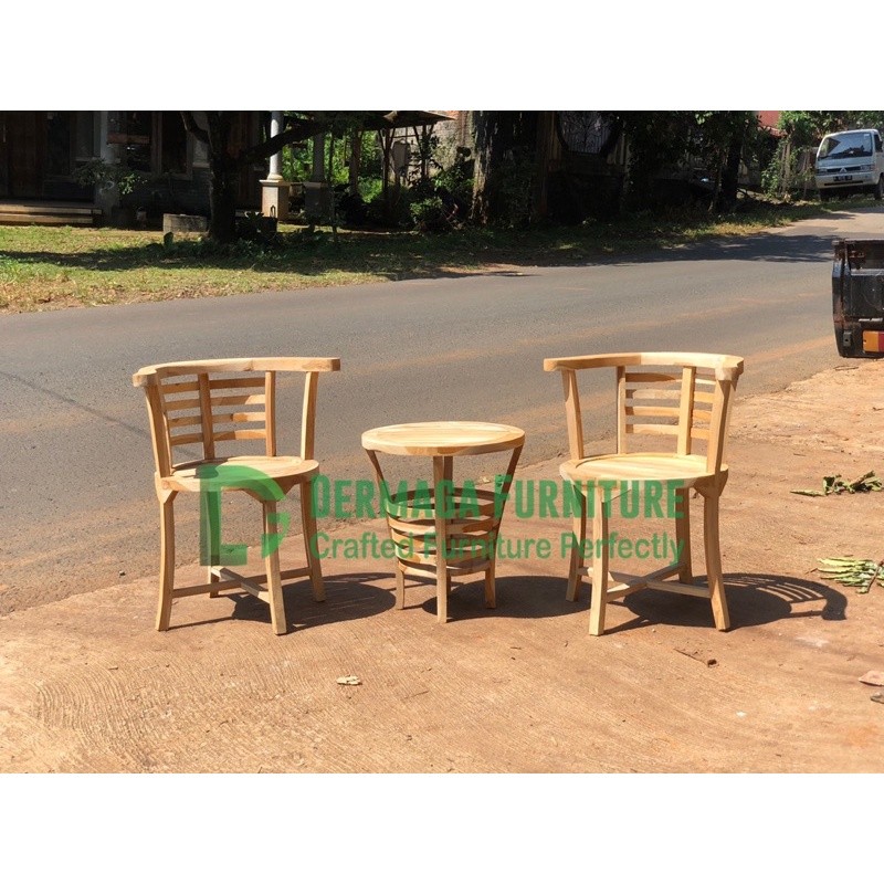 SET TERAS KURSI CANTIK MINI 2KURSI 1MEJA KAYU JATI  SOFA KURSI PELAMINAN DEKORASI TERAS RUMAH MAKAN 