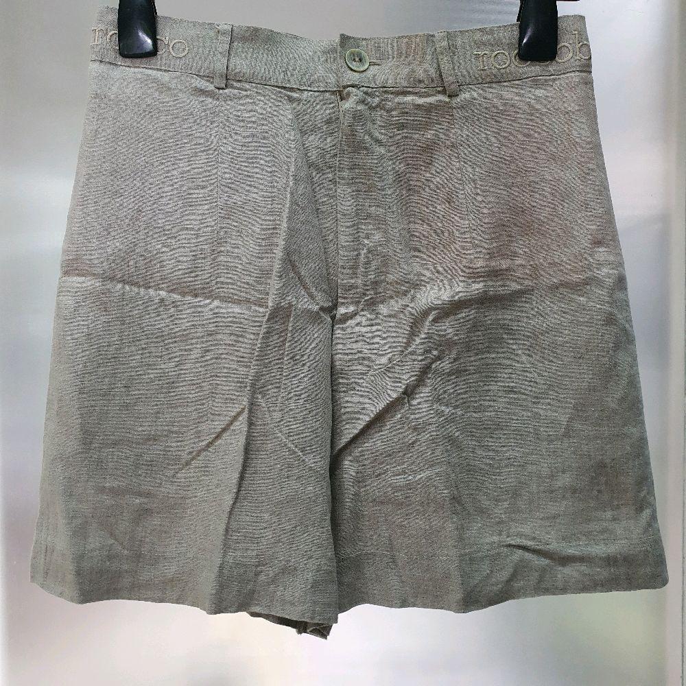 AK celana pendek wanita roccobarocco abu abu second preloved prelove bawahan casual cewek Katun Line