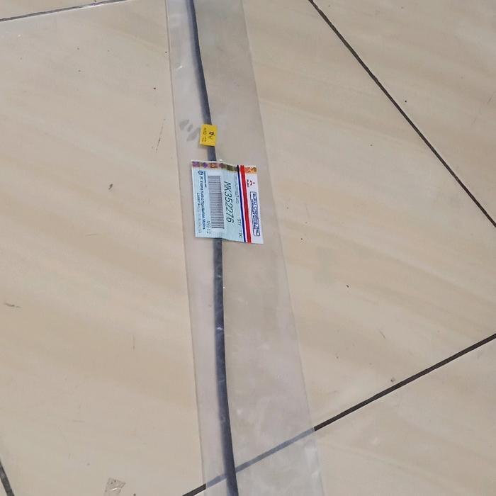 Ready selang air wiper canter original asli