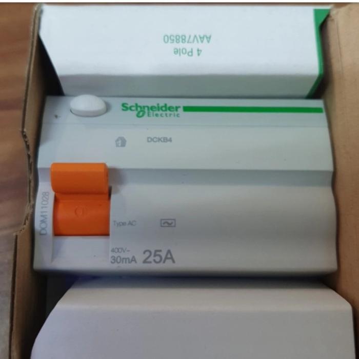 ELCB DOMAE SCHNEIDER 4P 25 30MA