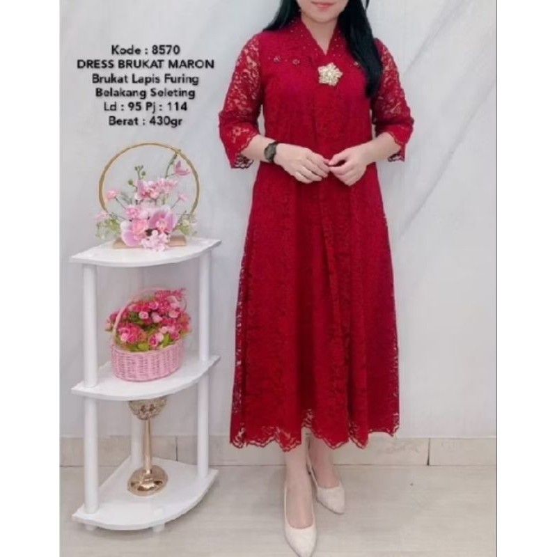 FURIBOMBA Dress  8570    Ada retsleting Mat : Tile Import & brokat
