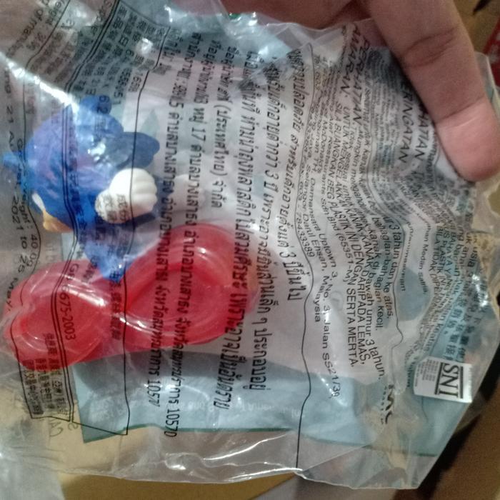 McD Sonic 2 the hedgehog happy meal Mcdonald tails knuckles per pcs - sonic bwh red